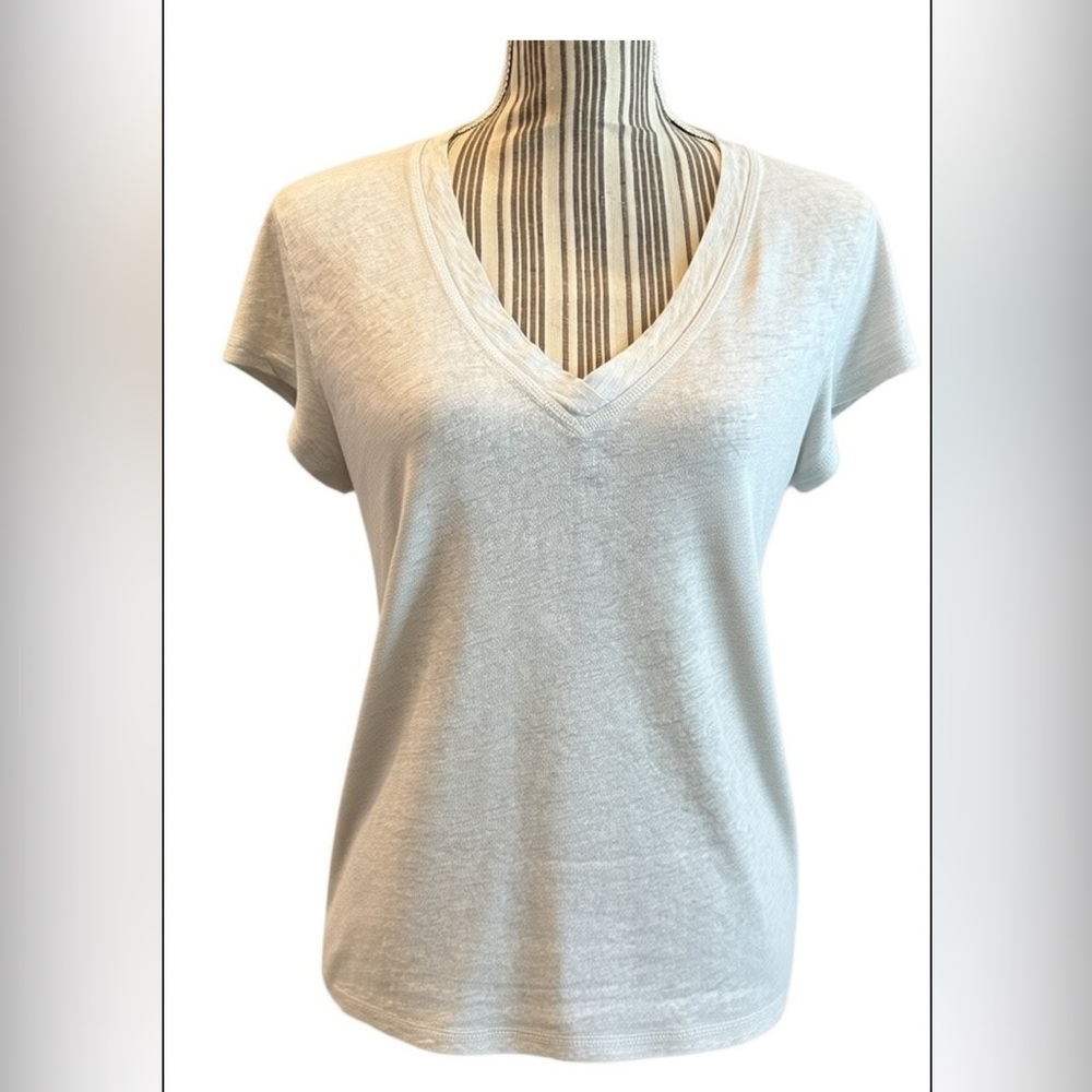 Penguin Classic gray V-Neck Women's Top short sleeve large